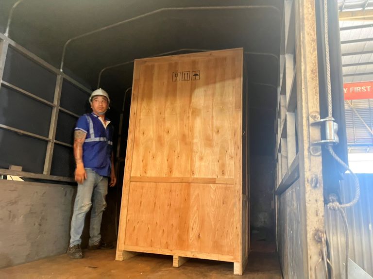 Lắp đặt m&aacute;y h&uacute;t ẩm Kosmen để bảo quản v&agrave; sấy kh&ocirc; sắt th&eacute;p sau khi sơn