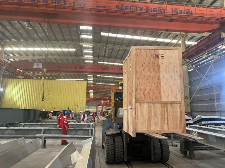 M&aacute;y h&uacute;t ẩm Kosmen được sử dụng để bảo quản v&agrave; sấy kh&ocirc; vật tư l&agrave;m bằng sắt th&eacute;p