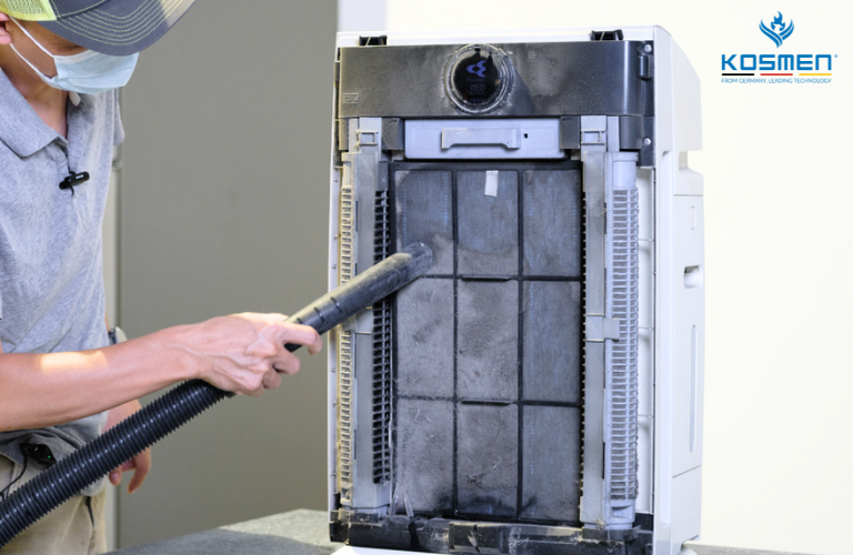 Bộ lọc qu&aacute; nhiều bụi bẩn sẽ l&agrave;m giảm hiệu suất lọc của m&aacute;y lọc kh&ocirc;ng kh&iacute;