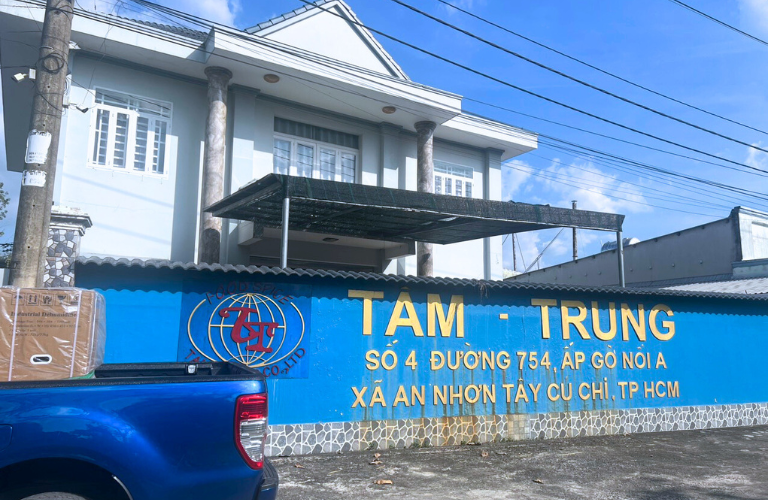Lắp đặt máy hút ẩm bảo quản gia vị tại Công ty Tâm Trung
