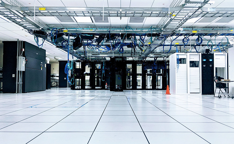 Độ ẩm tiêu chuẩn trong phòng server dao động từ 40 - 50%