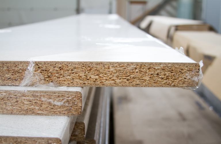 Gỗ công nghiệp dạng mùn cưa được ứng dụng nhiều trong đời sống