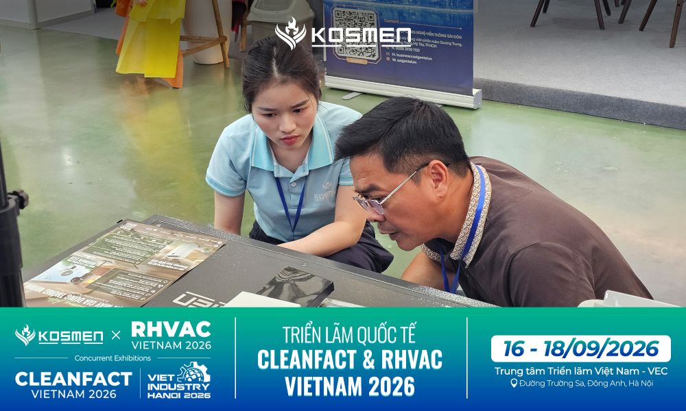 Nh&acirc;n vi&ecirc;n Kosmen giới thiệu về c&aacute;c sản phẩm của Kosmen đến Qu&yacute; Kh&aacute;ch h&agrave;ng v&agrave; Doanh nghiệp