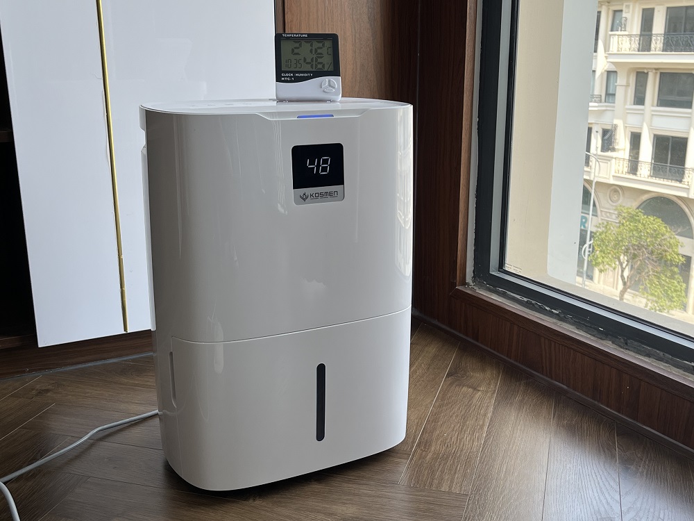 C&aacute;ch khắc phục nh&agrave; chung cư bị nồm hiệu quả với m&aacute;y h&uacute;t ẩm kh&ocirc;ng kh&iacute;