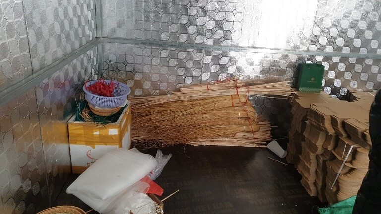 Lắp đặt m&aacute;y h&uacute;t ẩm Kosmen tại l&agrave;ng nghề thủ c&ocirc;ng m&acirc;y tre đan Ph&uacute; Vinh