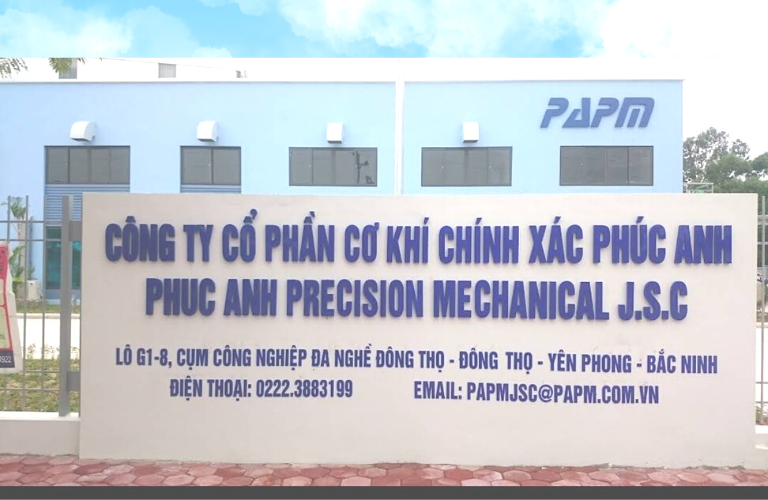 Lắp đặt bảo quản ống kính máy ảnh tại Công ty cơ khí Phúc Anh