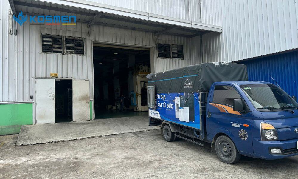Lắp Đặt Máy Hút Ẩm Kiểm Soát Ẩm Sản Xuất Sản Phẩm Plastic