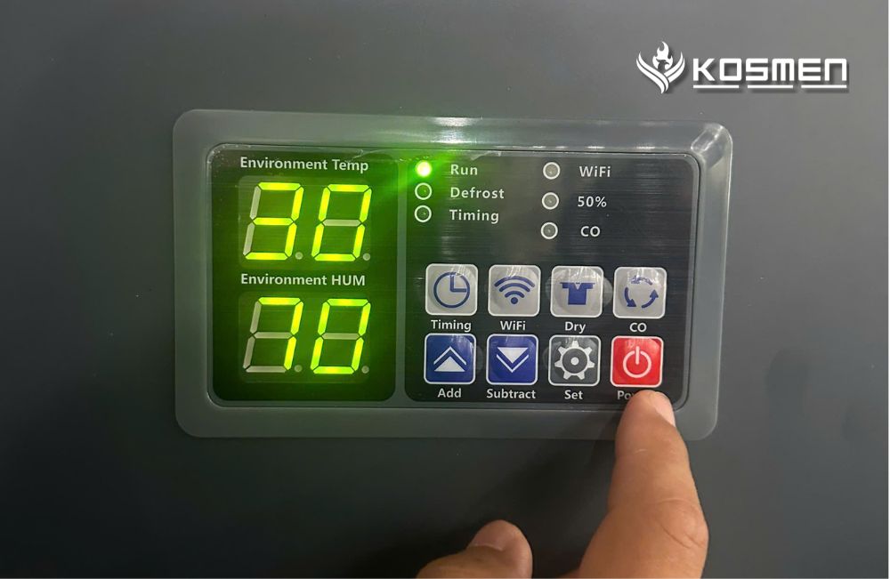 C&agrave;i đặt th&ocirc;ng số v&agrave; kiểm tra vận h&agrave;nh m&aacute;y h&uacute;t ẩm c&ocirc;ng nghiệp Kosmen KM-480S