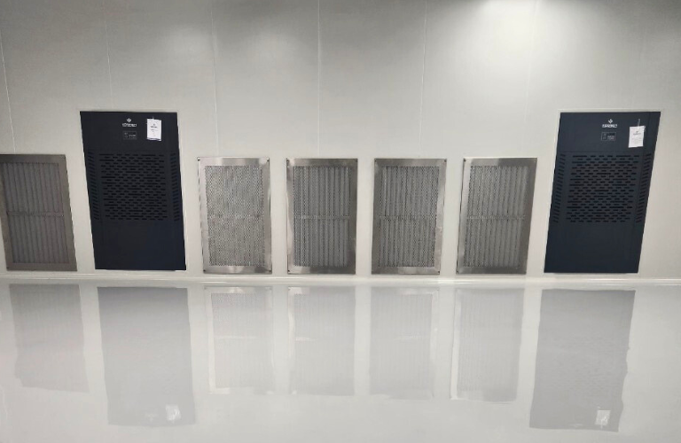 Dự án lắp đặt máy hút ẩm để kiểm soát ẩm phòng sạch