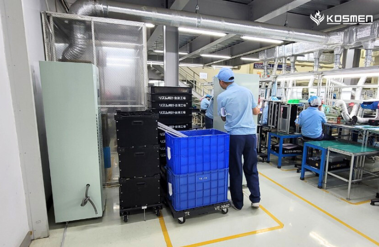 Dự &aacute;n lắp đặt m&aacute;y h&uacute;t ẩm Kosmen KM-180S để bảo quản bảng mạch điện tử