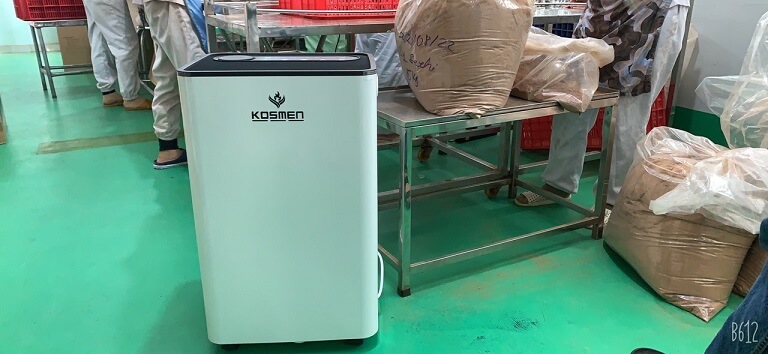 Ứng dụng m&aacute;y h&uacute;t ẩm trong bảo quản c&agrave; ph&ecirc;, cacao tại c&ocirc;ng ty Trọng Đức