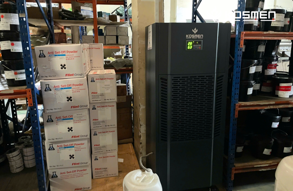 Lắp đặt máy hút ẩm công nghiệp Kosmen KM-250S bảo quản bao bì giấy