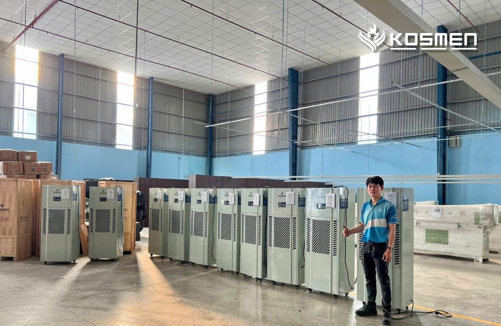 Lắp Đặt Máy Hút Ẩm Kosmen Cho Xưởng Bảo Quản Giày Dép