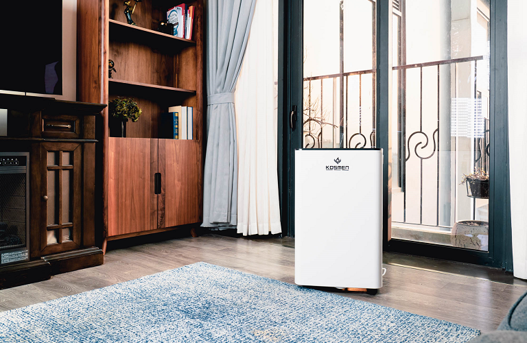 Máy hút ẩm của Đức Kosmen KM-60S tích hợp đa phương tiện và bảo đảm tính an toàn sử dụng 