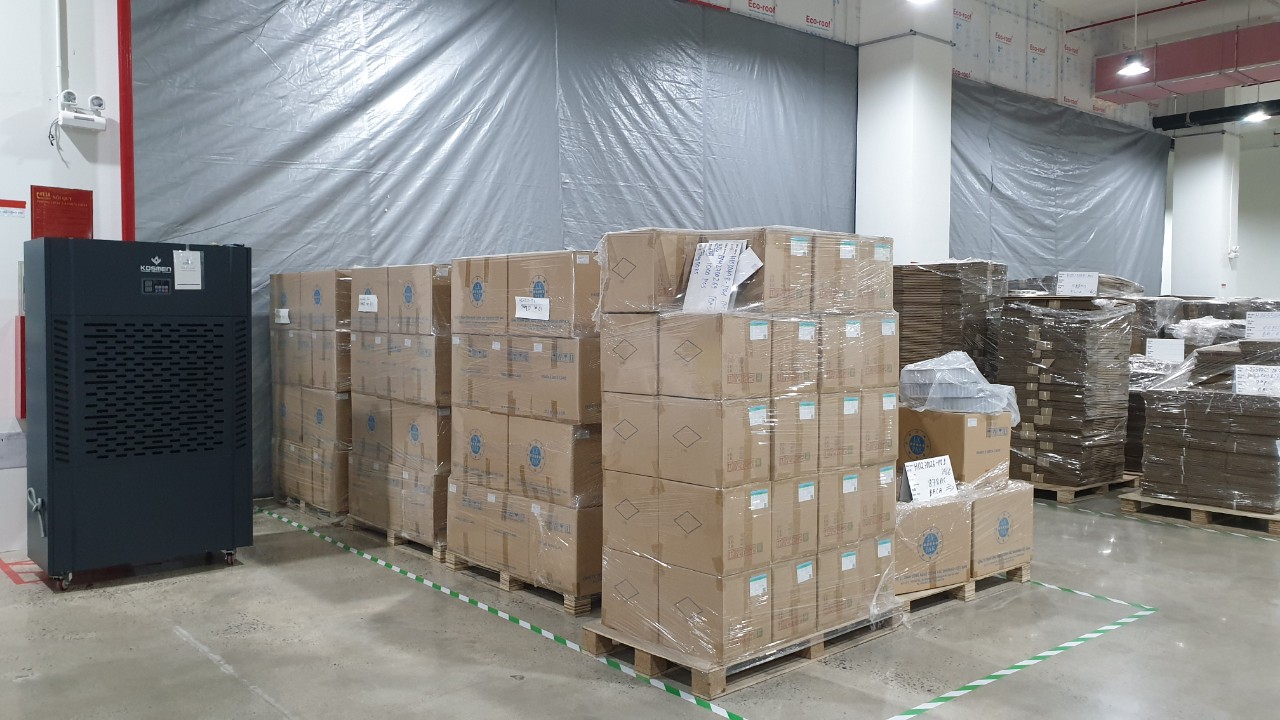 Trang bị máy hút ẩm giúp kiểm soát độ ẩm và chống ẩm mốc cho ngành hàng hải
