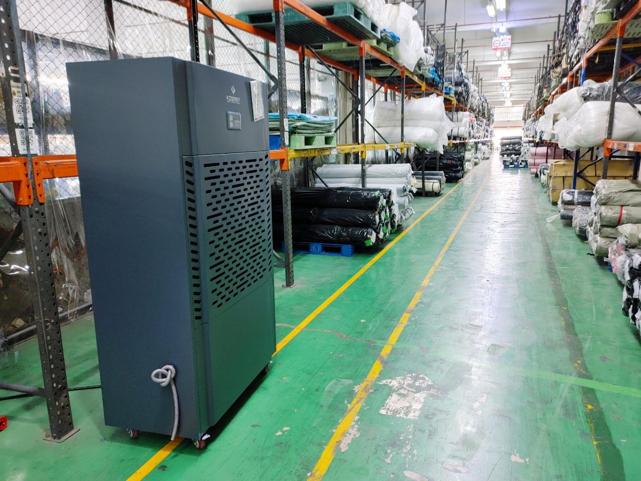 Kosmen Việt Nam l&agrave; địa chỉ b&aacute;n m&aacute;y h&uacute;t ẩm H&ograve;a B&igrave;nh ch&iacute;nh h&atilde;ng, gi&aacute; tốt