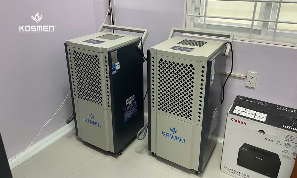 M&aacute;y h&uacute;t ẩm Kosmen KM-150S xử l&yacute; ẩm hiệu quả trong mọi ng&agrave;nh h&agrave;ng 