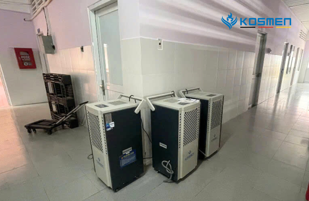 Lắp đặt máy hút ẩm Kosmen KM-150S xử lý ẩm tại bệnh viện