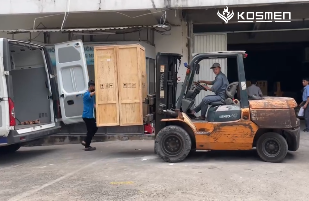 Máy hút ẩm Kosmen KM-180S kiểm soát ẩm kho vật tư tại Công ty Minh Long I