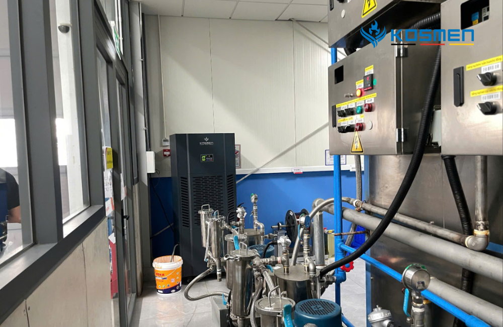 Máy hút ẩm Kosmen KM-250S kiểm soát kho sản xuất ống đồng, dây đồng