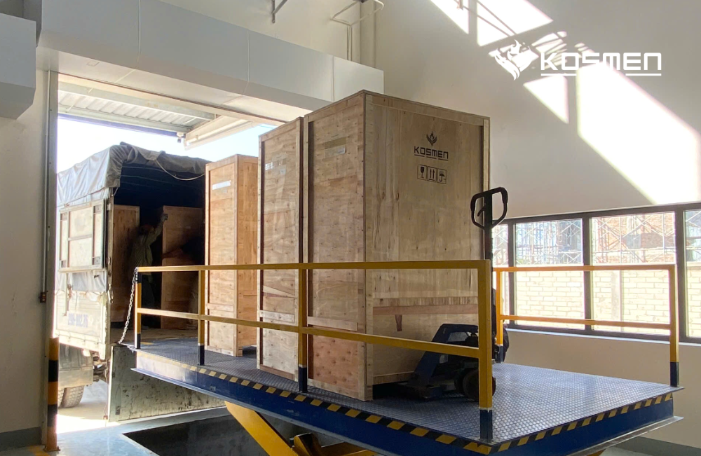 Lắp đặt m&aacute;y h&uacute;t ẩm Kosmen KM-480S bảo quản linh kiện, phụ kiện điện tử