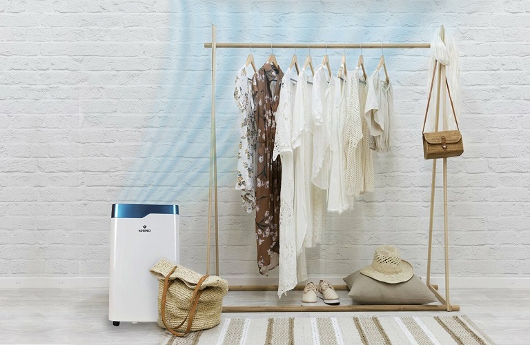 [Tư Vấn] Có Nên Sấy Quần Áo Bằng Máy Hút Ẩm? Có Tốt Không?