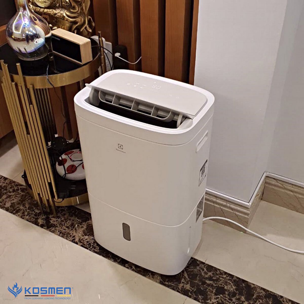 Nên mua và sử dụng máy hút ẩm lọc không khí Trung Quốc hay không?