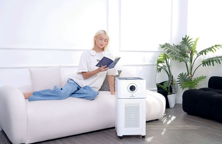 Nên lựa chọn máy lọc không khí sở hữu cả lớp lọc bụi và khử mùi