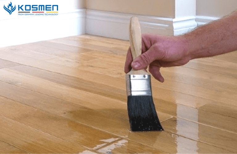 Sơn lại sàn gỗ bị ẩm mốc là cách giúp cho sàn đẹp như mới