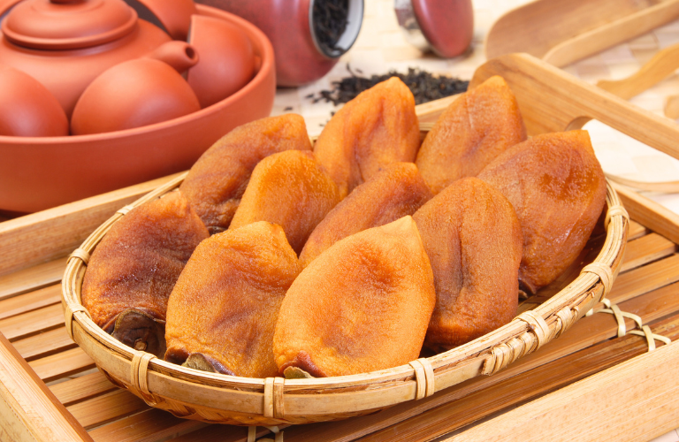 Thành phẩm hồng treo gió đẹp mắt sau khi sấy