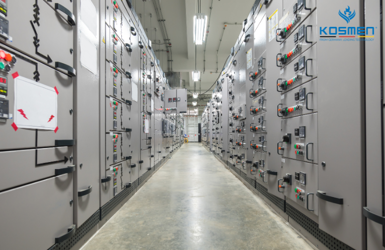 Trạm điện chứa nhiều thiết bị điện quan trọng n&ecirc;n cần kiểm so&aacute;t ẩm đ&uacute;ng c&aacute;ch