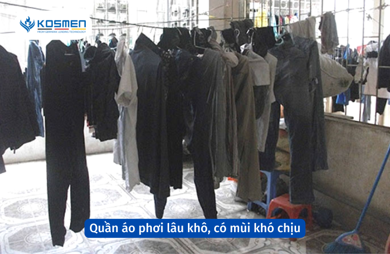 Thời tiết nồm ẩm khiến quần áo lâu khô và phát sinh mùi khó chịu